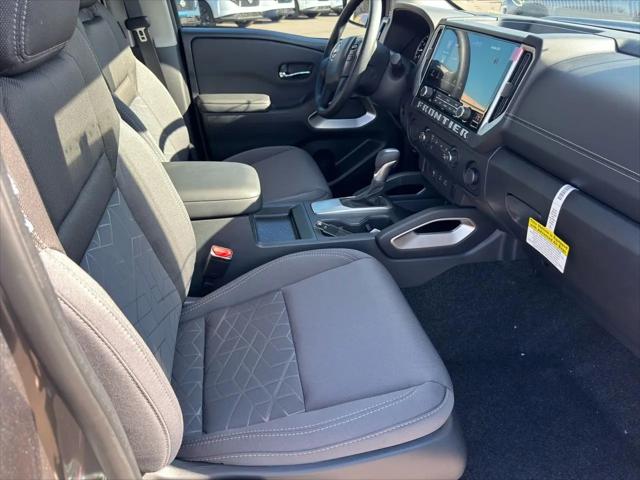2026 Nissan Frontier Crew Cab SV 4x2