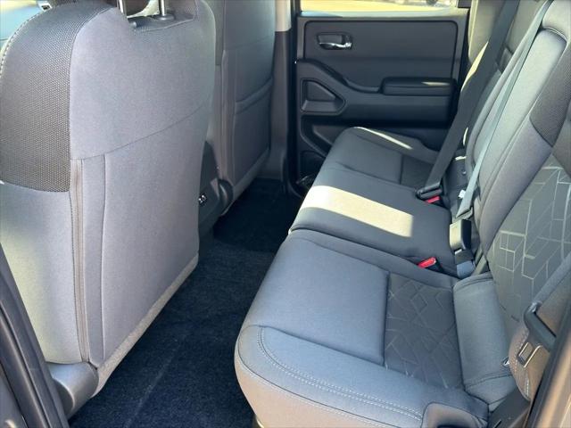 2026 Nissan Frontier Crew Cab SV 4x2
