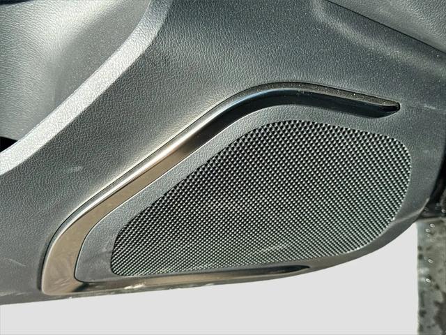 2025 INFINITI VF 8 Plus
