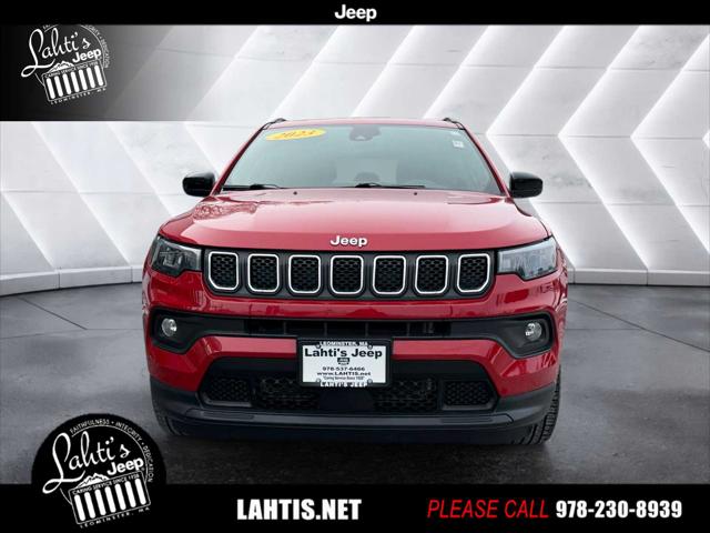 2023 Jeep Compass Latitude Lux FWD
