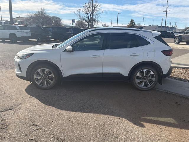 2025 Ford Escape Platinum