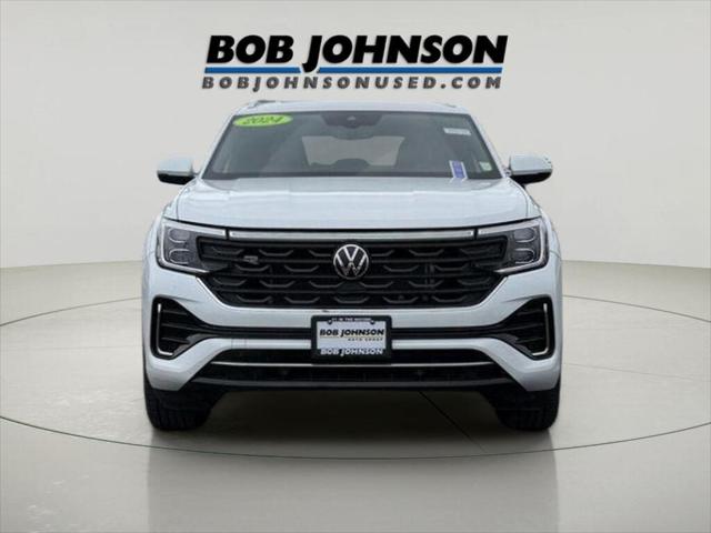 2024 Volkswagen Atlas Cross Sport 2.0T SEL R-Line