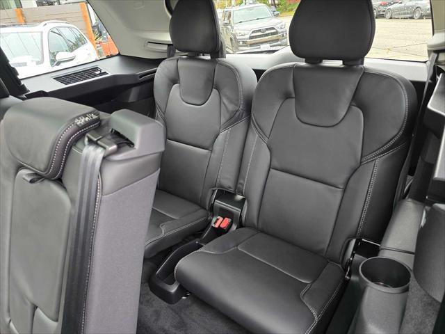 2026 Volvo XC90 Ultra, B6 AWD Gas (mild hybrid), Gasoline, Bright, 7 Seats