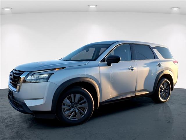 2024 Nissan Pathfinder S 4WD