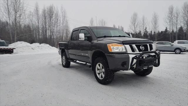 2011 Nissan Titan SV 2011 Nissan Titan SV