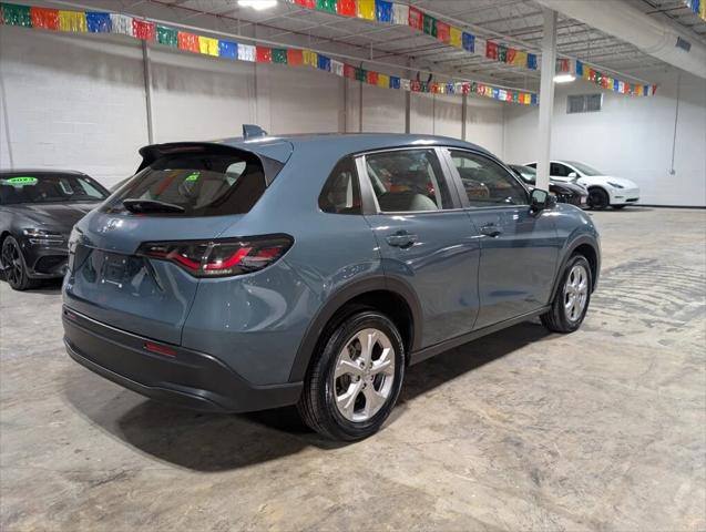 2025 Honda HR-V AWD LX