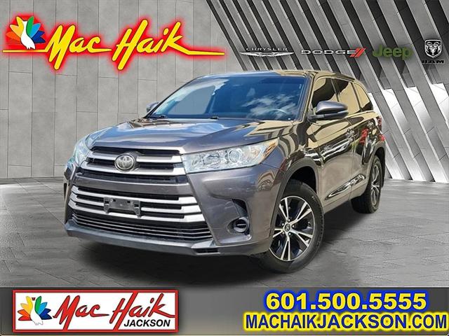 2019 Toyota Highlander LE 2019 Toyota Highlander LE