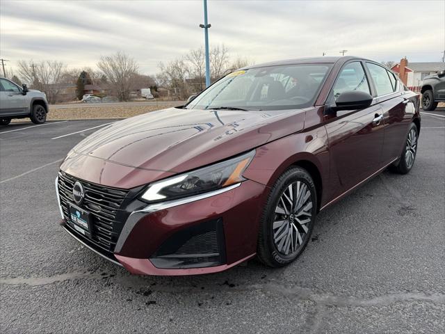 2024 Nissan Altima SV FWD