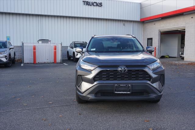 2020 Toyota RAV4 LE 2020 Toyota RAV4 LE