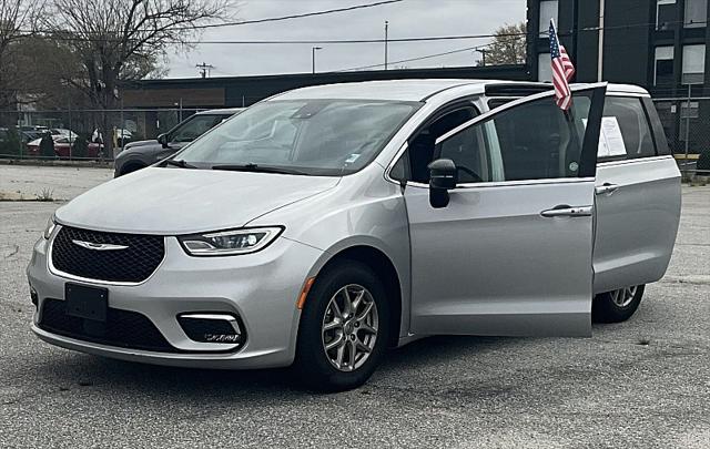 2024 Chrysler Pacifica Touring L for sale in EASLEY, SC