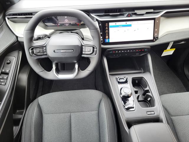 2026 Jeep Cherokee Laredo 4x4