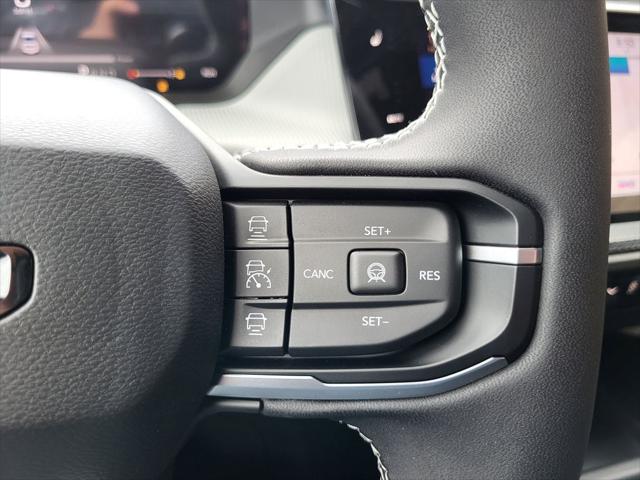 2026 Jeep Cherokee Laredo 4x4