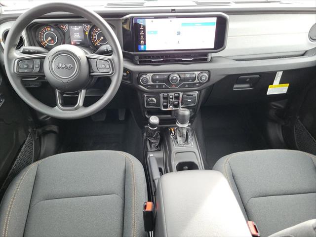2026 Jeep Gladiator Sport