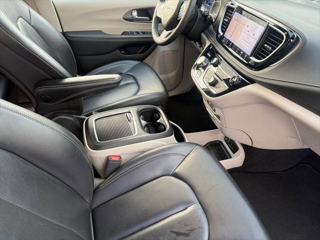 Used 2024 Chrysler Pacifica Hybrid For Sale in Bellingham, WA