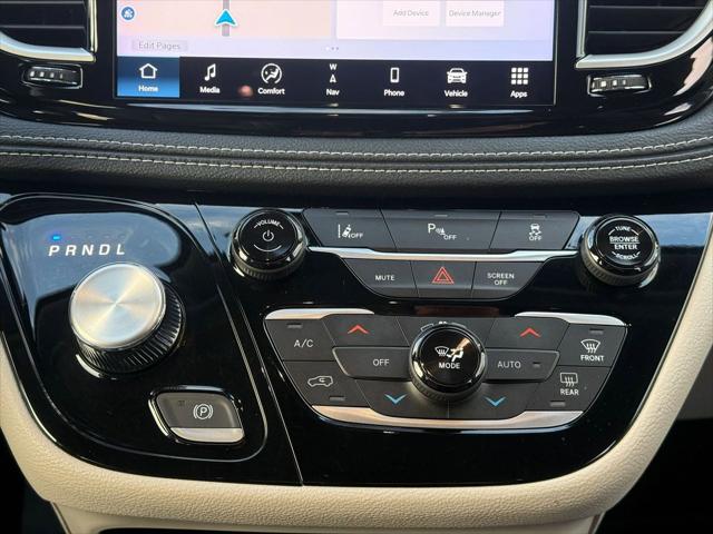 Used 2024 Chrysler Pacifica Hybrid For Sale in Bellingham, WA