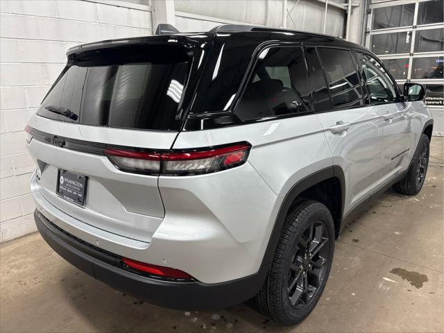 New 2025 Jeep Grand Cherokee For Sale in Wilmington, OH