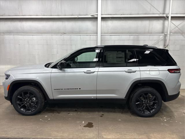 New 2025 Jeep Grand Cherokee For Sale in Wilmington, OH
