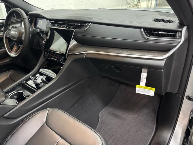 New 2025 Jeep Grand Cherokee For Sale in Wilmington, OH