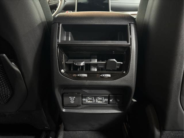 New 2025 Jeep Grand Cherokee For Sale in Wilmington, OH