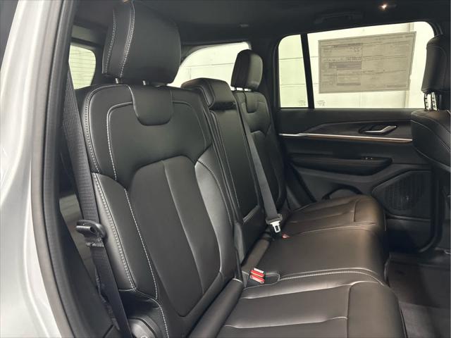 New 2025 Jeep Grand Cherokee For Sale in Wilmington, OH