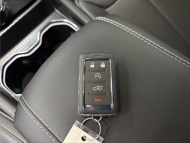 New 2025 Jeep Grand Cherokee For Sale in Wilmington, OH