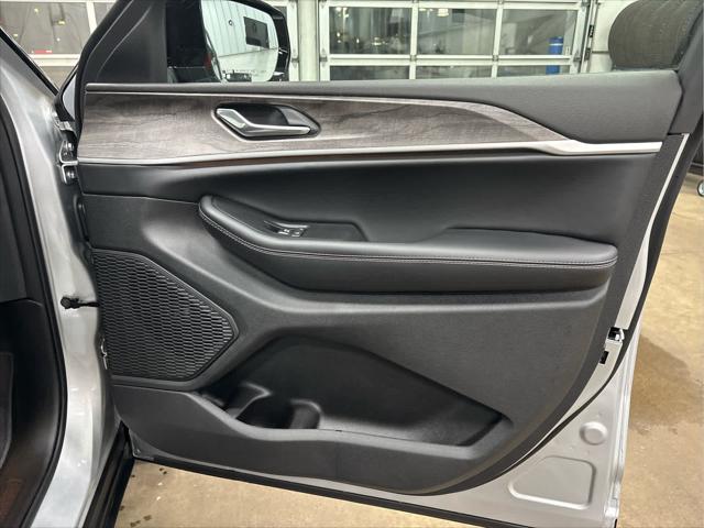 New 2025 Jeep Grand Cherokee For Sale in Wilmington, OH