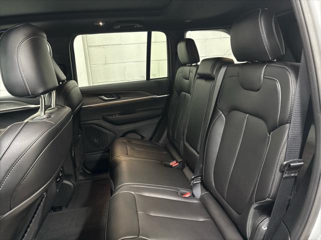 New 2025 Jeep Grand Cherokee For Sale in Wilmington, OH