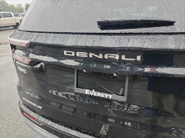 2026 GMC Acadia Denali FWD