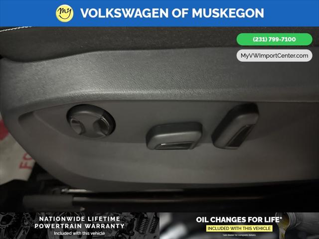 2026 Volkswagen Taos SEL