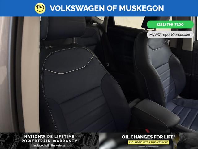 2026 Volkswagen Taos SEL