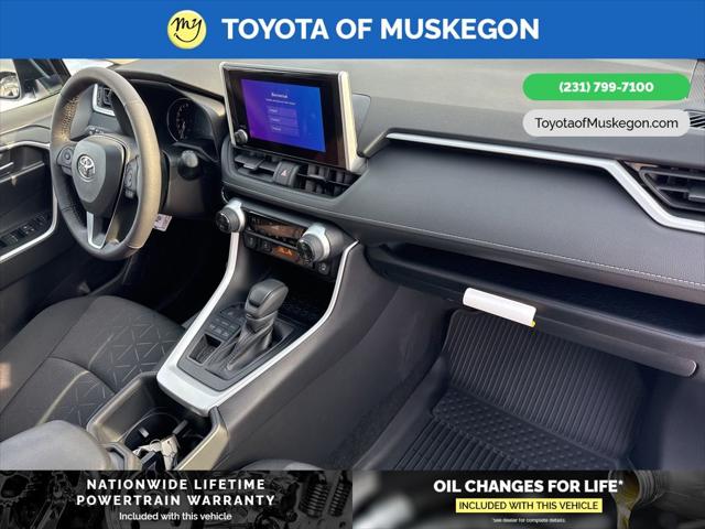 2025 Toyota RAV4 XLE