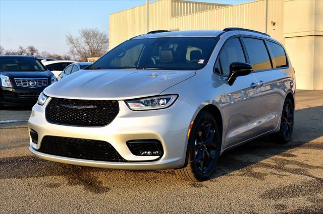 2026 Chrysler Pacifica Select for sale in Stillwater, OK