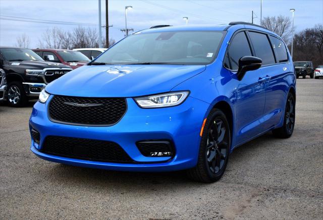 2026 Chrysler Pacifica Limited for sale in Stillwater, OK
