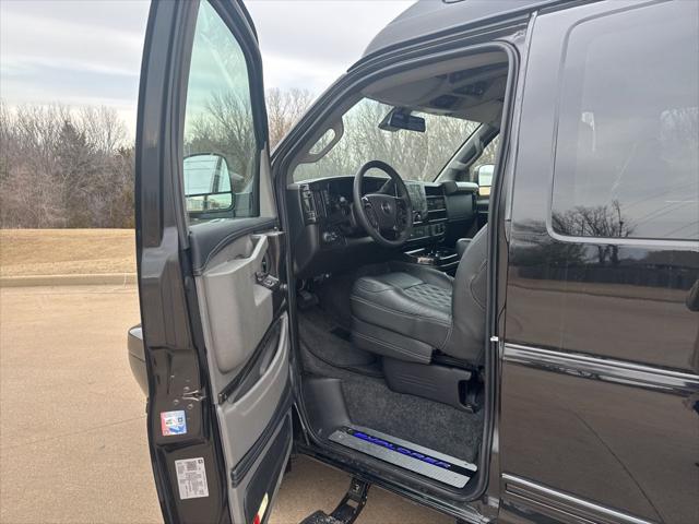 2025 GMC Savana Cargo RWD 2500 Extended Wheelbase Work Van