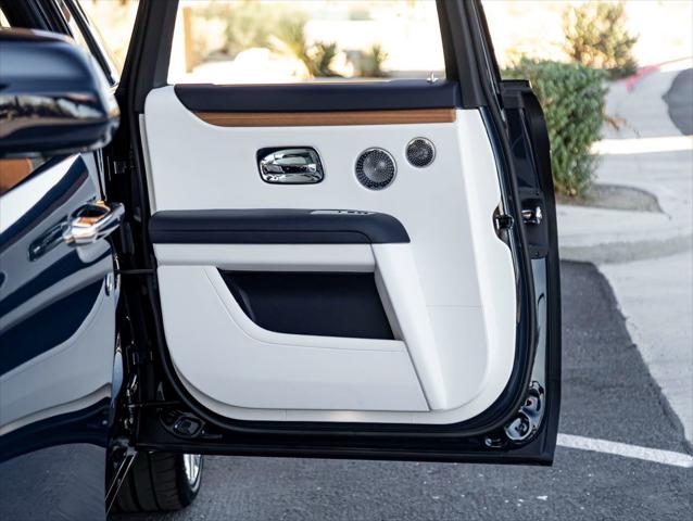 2025 Rolls-Royce Ghost Base