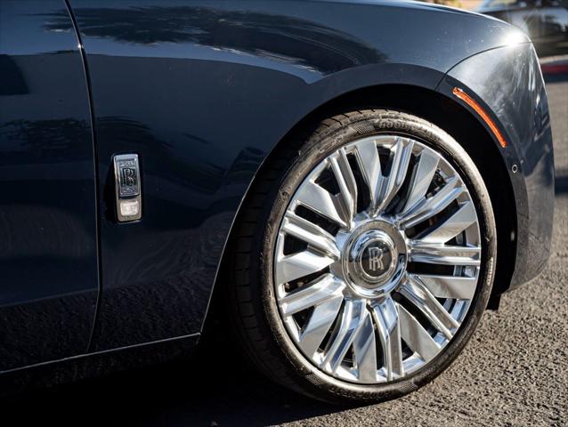 2025 Rolls-Royce Ghost Base