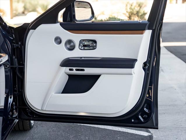 2025 Rolls-Royce Ghost Base