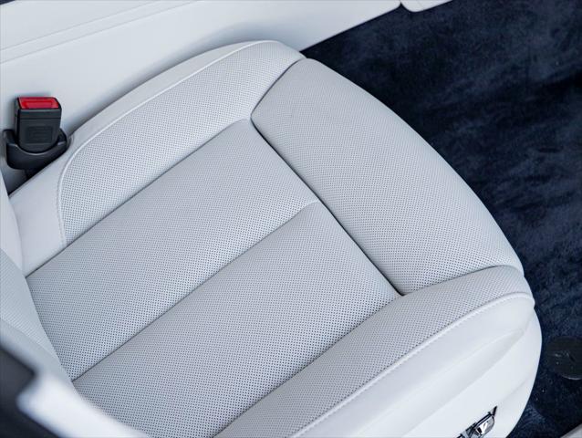 2025 Rolls-Royce Ghost Base