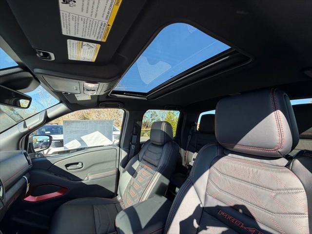 2026 Nissan Frontier Crew Cab PRO-4X 4x4