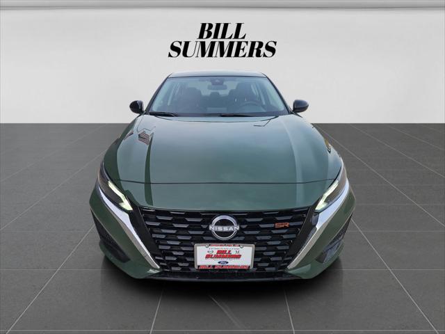 2025 Nissan Altima SR FWD
