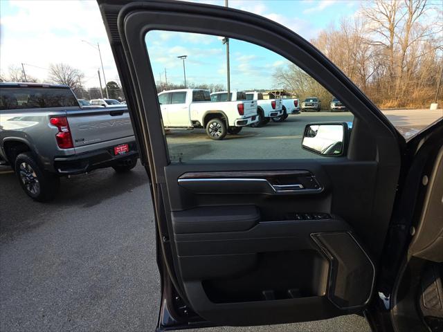 2026 GMC Sierra 1500 Crew Cab, Short Bed, SLE, 4WD