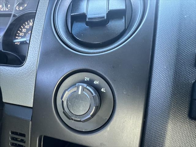 2012 Ford F-150 4WD Reg Cab 126 XL