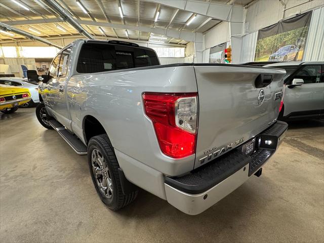 2017 Nissan Titan XD SL Gas
