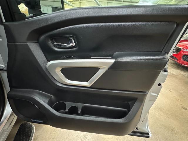 2017 Nissan Titan XD SL Gas