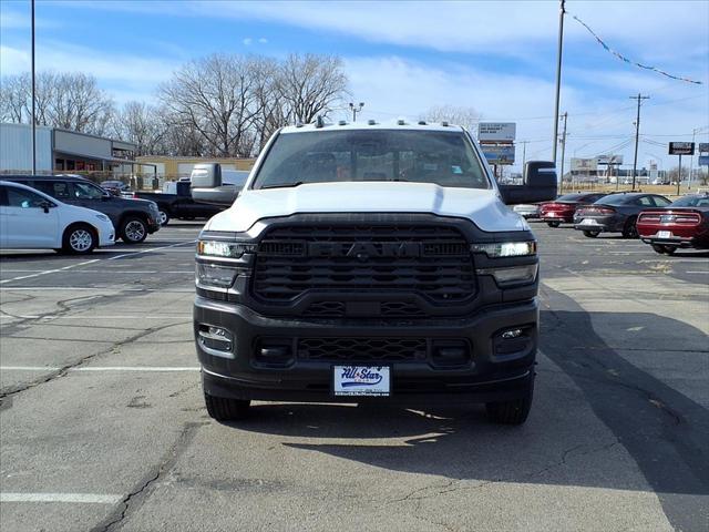 2026 Ram 3500 Tradesman Crew Cab 4x4 8' Box
