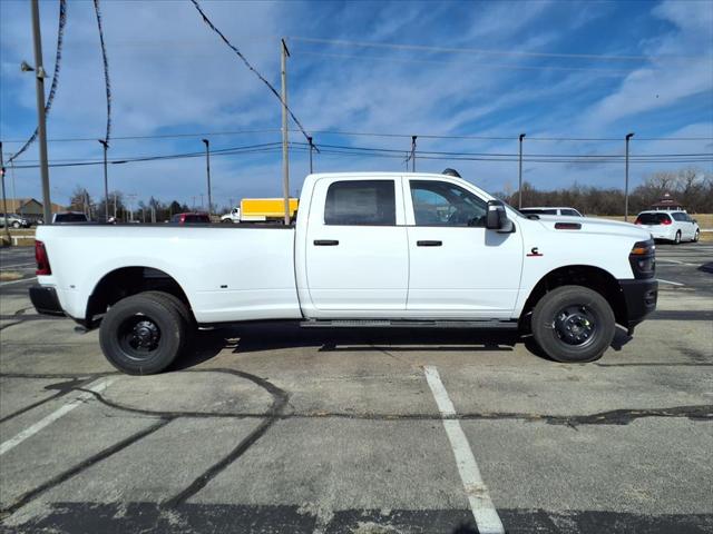 2026 Ram 3500 Tradesman Crew Cab 4x4 8' Box