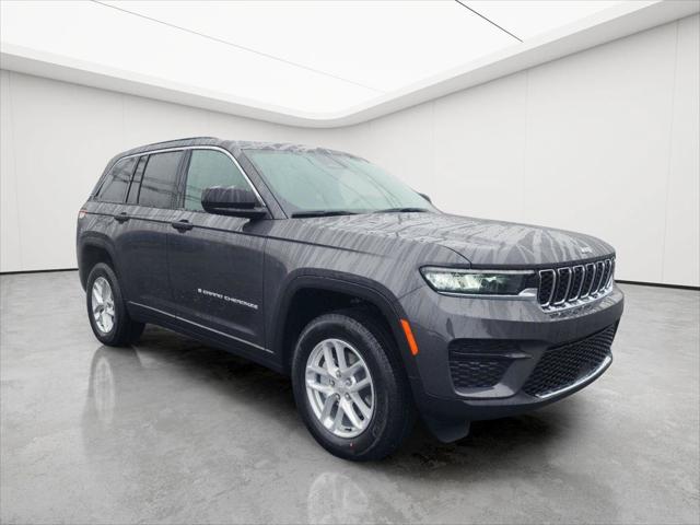 2026 Jeep Grand Cherokee GRAND CHEROKEE LAREDO X 4X4 2026 Jeep Grand Cherokee GRAND CHEROKEE LAREDO X 4X4