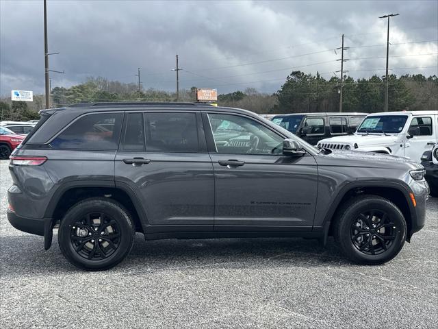 2026 Jeep Grand Cherokee Altitude 4x4