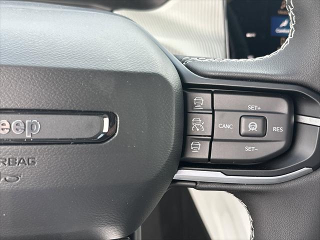 2026 Jeep Cherokee Laredo 4x4