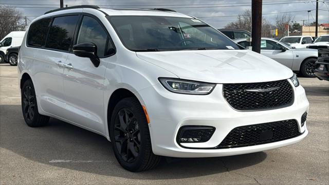 2026 Chrysler Pacifica PACIFICA LIMITED AWD